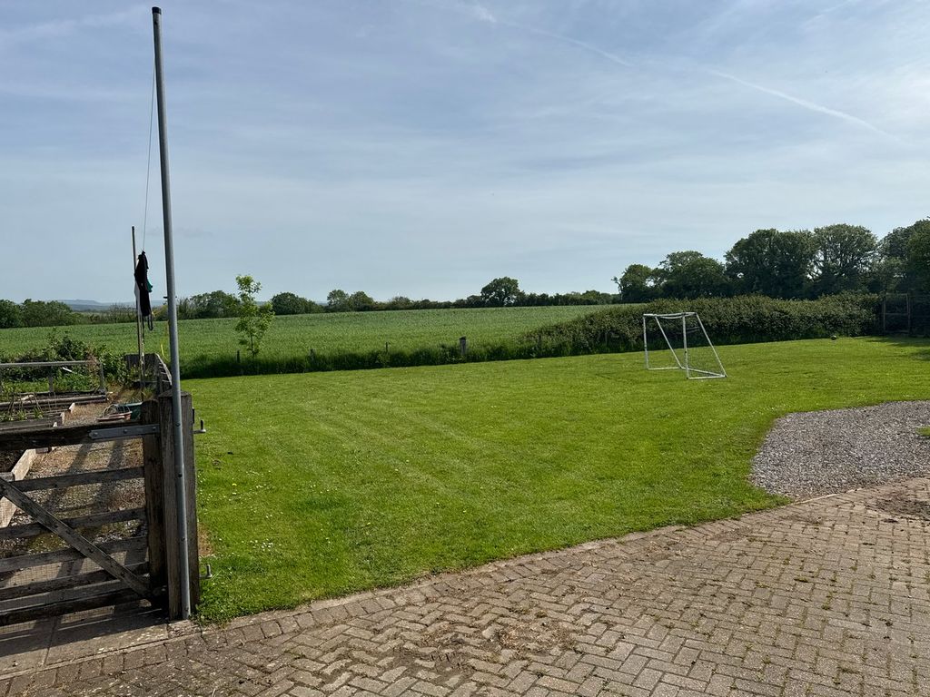 Additional image 36 of 8 bed farm for saleStormy Down, Pyle, Bridgend CF33