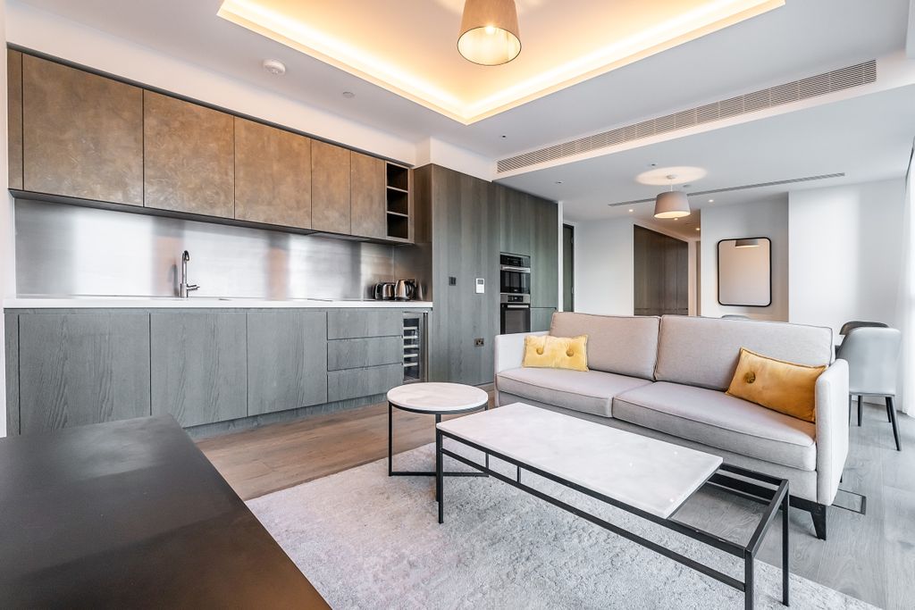 Property photo 3 of 21 Thames-City-03-2