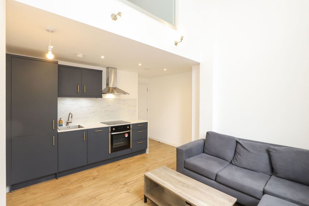 Property photo 1 of 9 Open Plan Lounge &amp; Kitchen