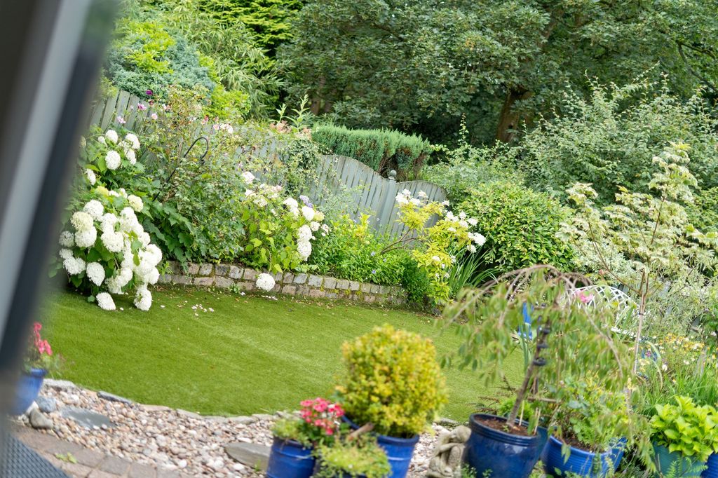 Additional image 56 of 4 bed semi-detached house for saleEarnsdale Avenue, Darwen BB3
