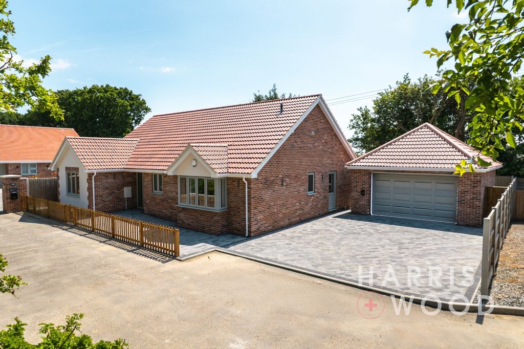 Property photo 1 of 25 4601981