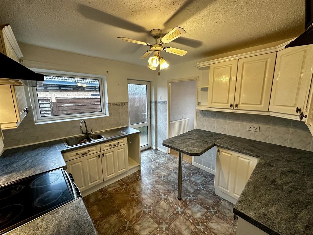 Property photo 2 of 22 Fullsizerender(3).Jpg