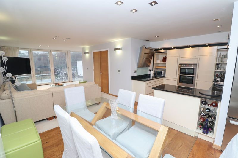 Property photo 3 of 16 Lounge/Kitchen/Diner