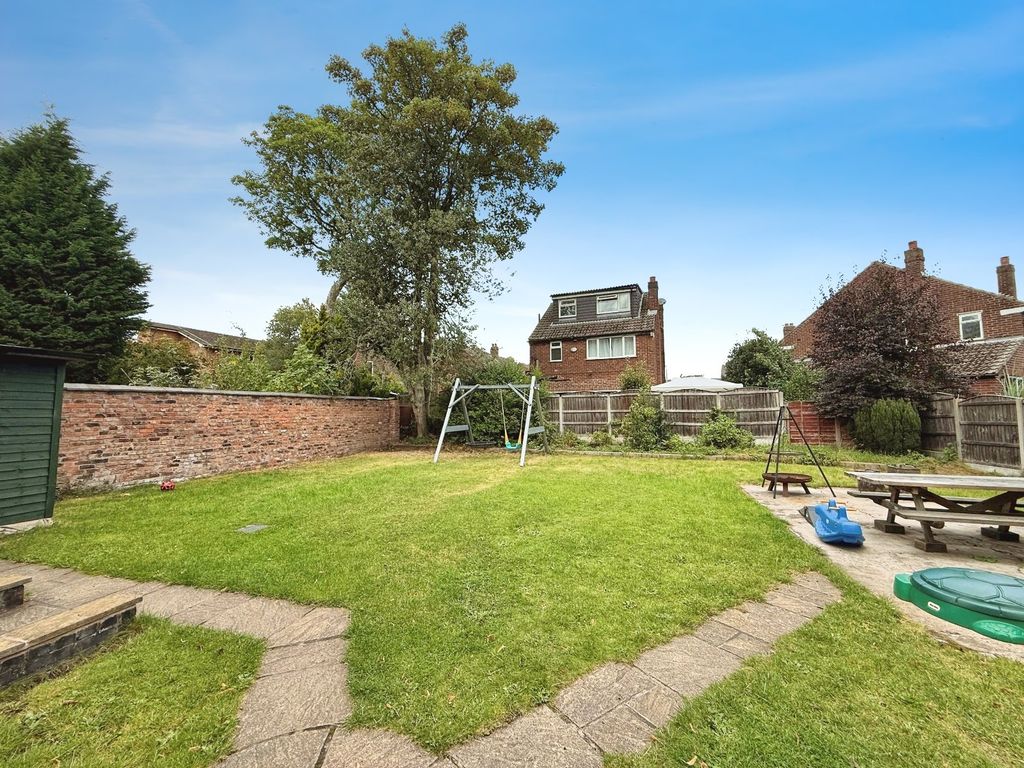 Property photo 1 of 12 Picture No. 01
