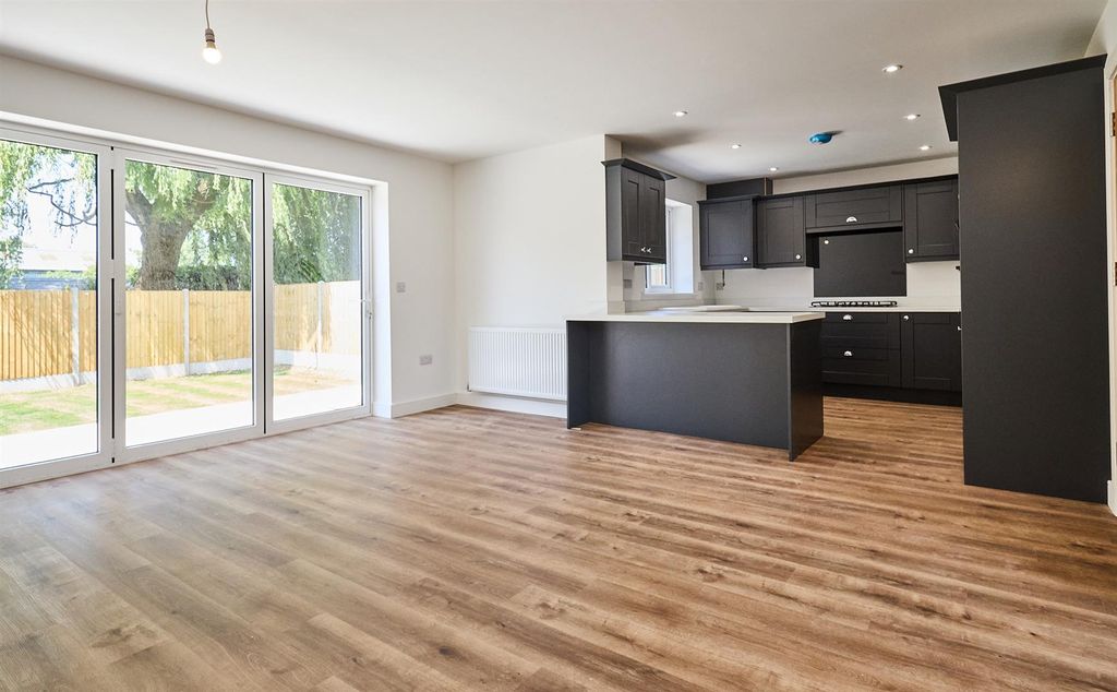 Property photo 3 of 18 Fitted Open Plan Living/Dining/Kitchen