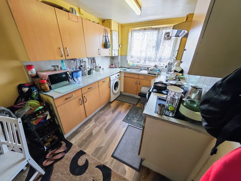 Property photo 2 of 12 Photo 6