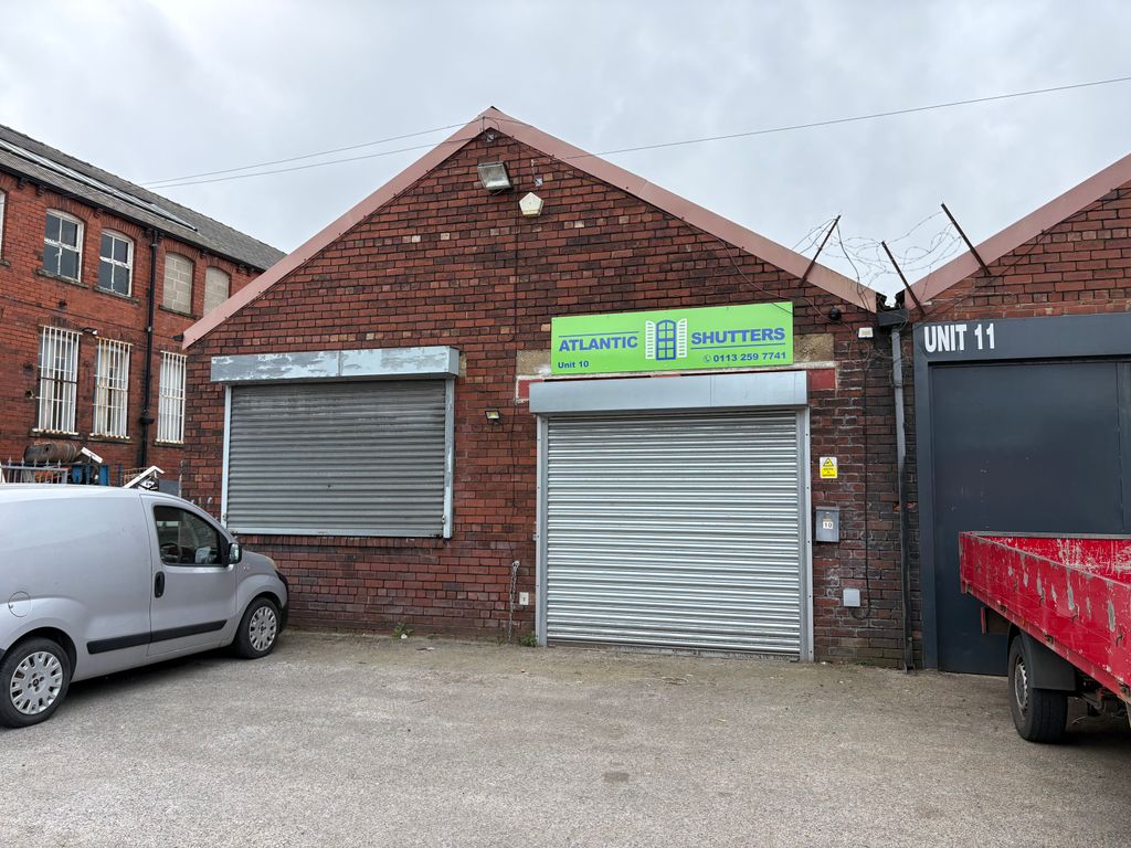 Property photo 1 of 12