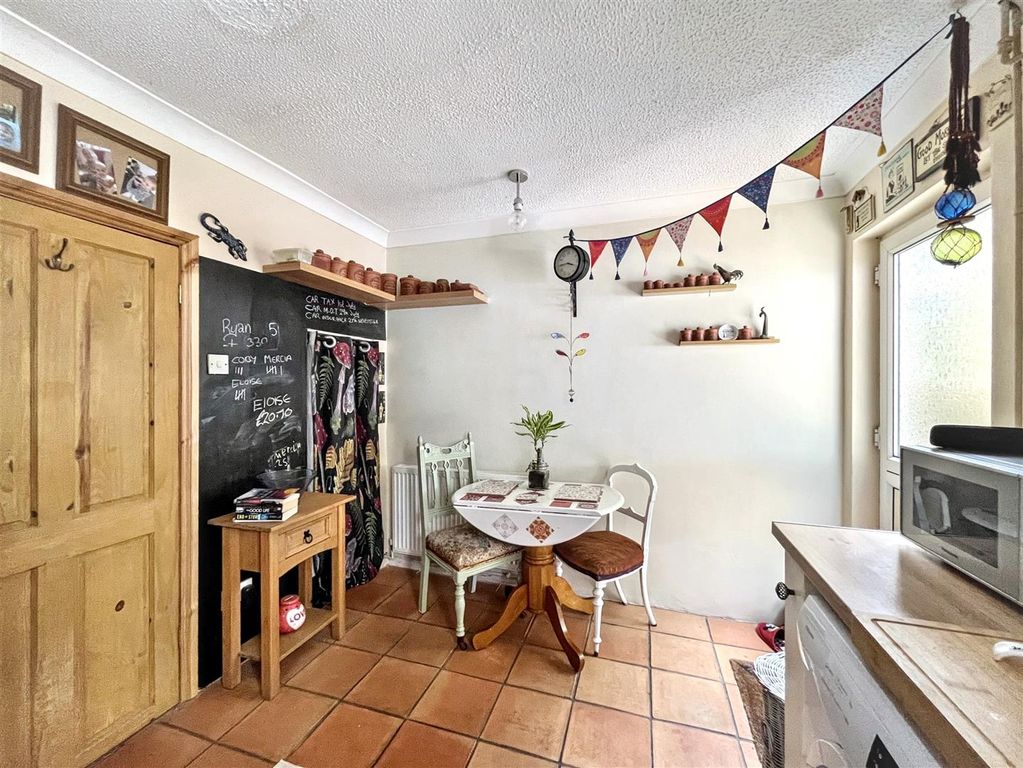 Property photo 3 of 10 Img_8899 (1).Jpg