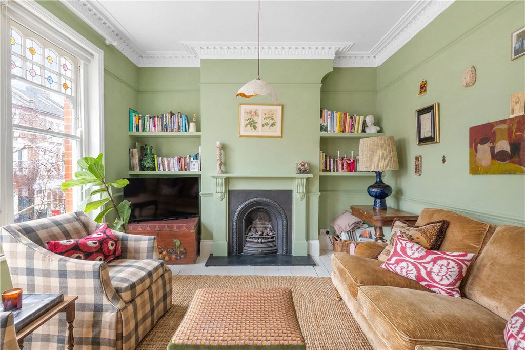 Property photo 2 of 14 Picture 2