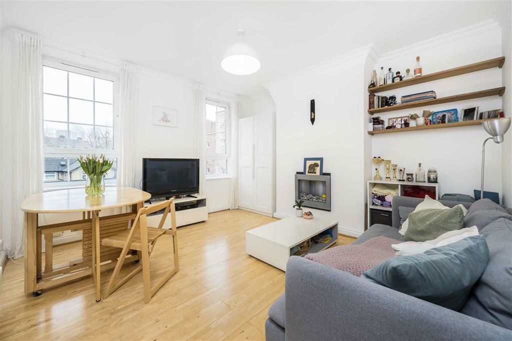 Property photo 2 of 6