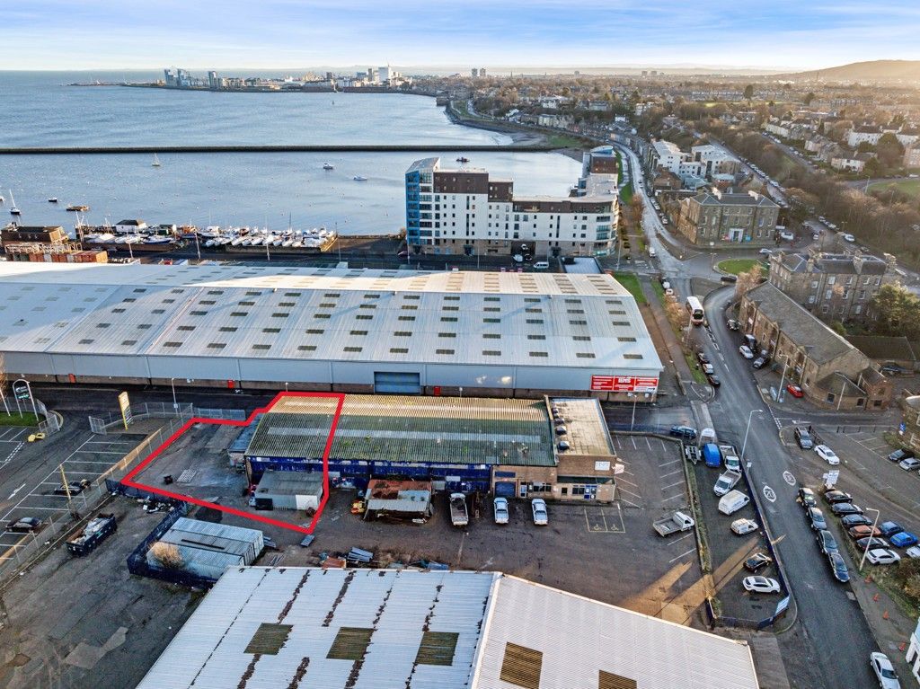 Property photo 1 of 5 Photo 6