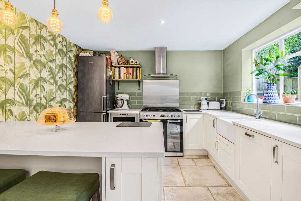 Property photo 2 of 14 Picture No. 65