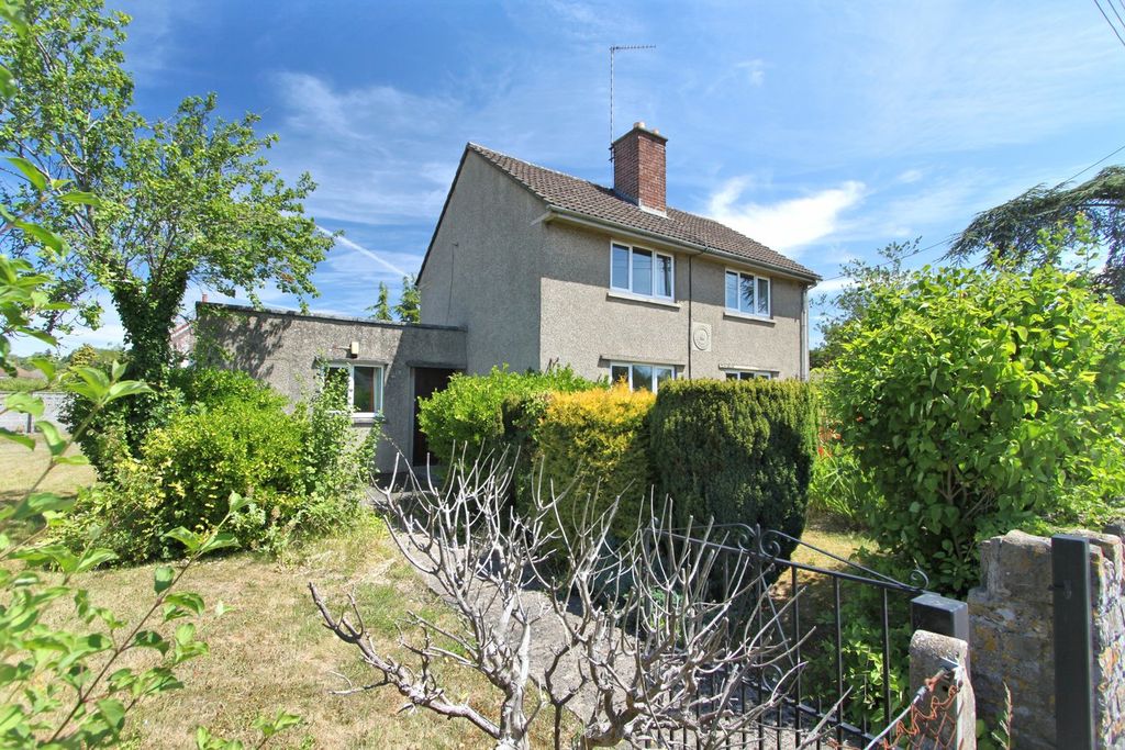 Property photo 1 of 19