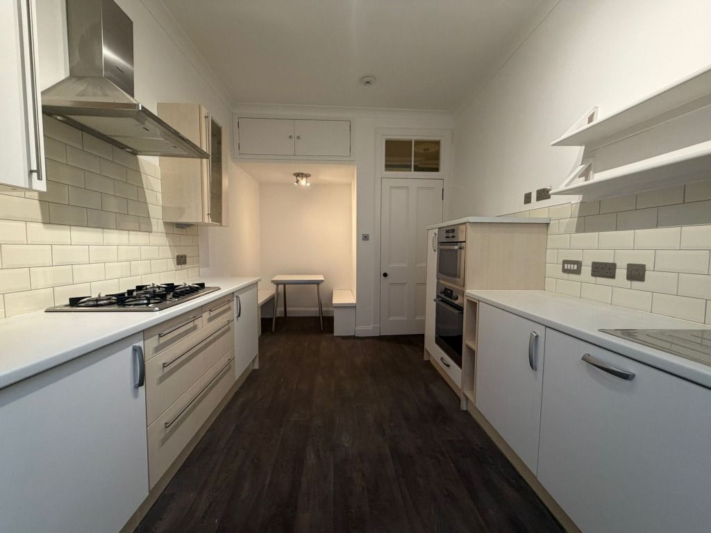 Property photo 3 of 13 Photo 3