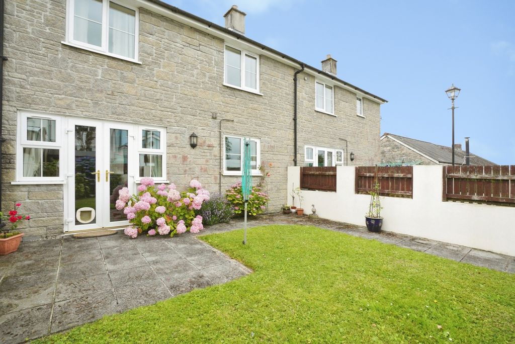 Property photo 2 of 19 Pbox-Img.Jpg