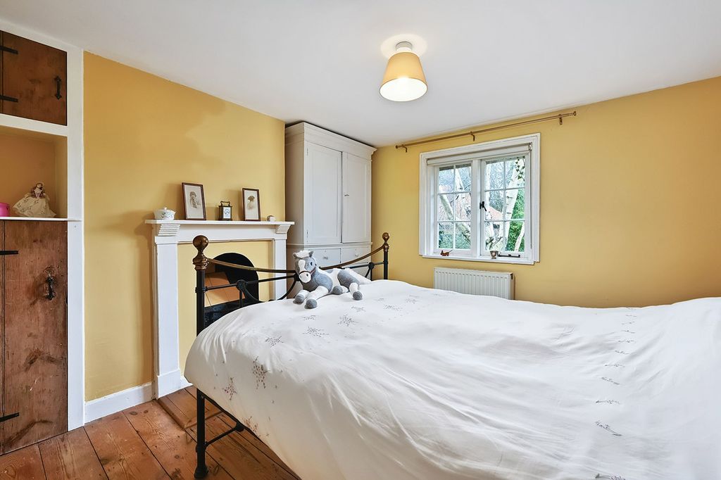 Property photo 3 of 10