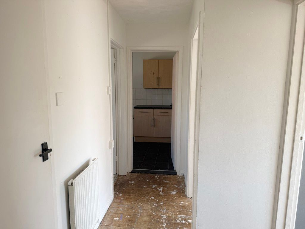 Property photo 3 of 8 Entrance Hall In Flat In Need Of Improvement