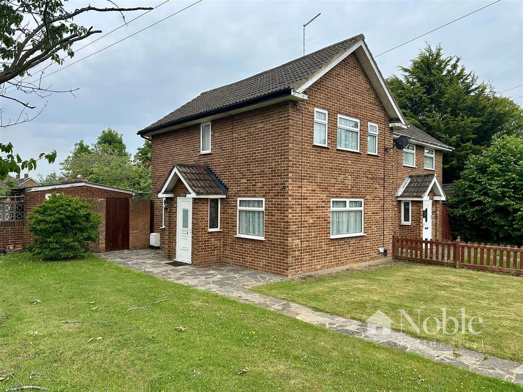 Property photo 1 of 12 External
