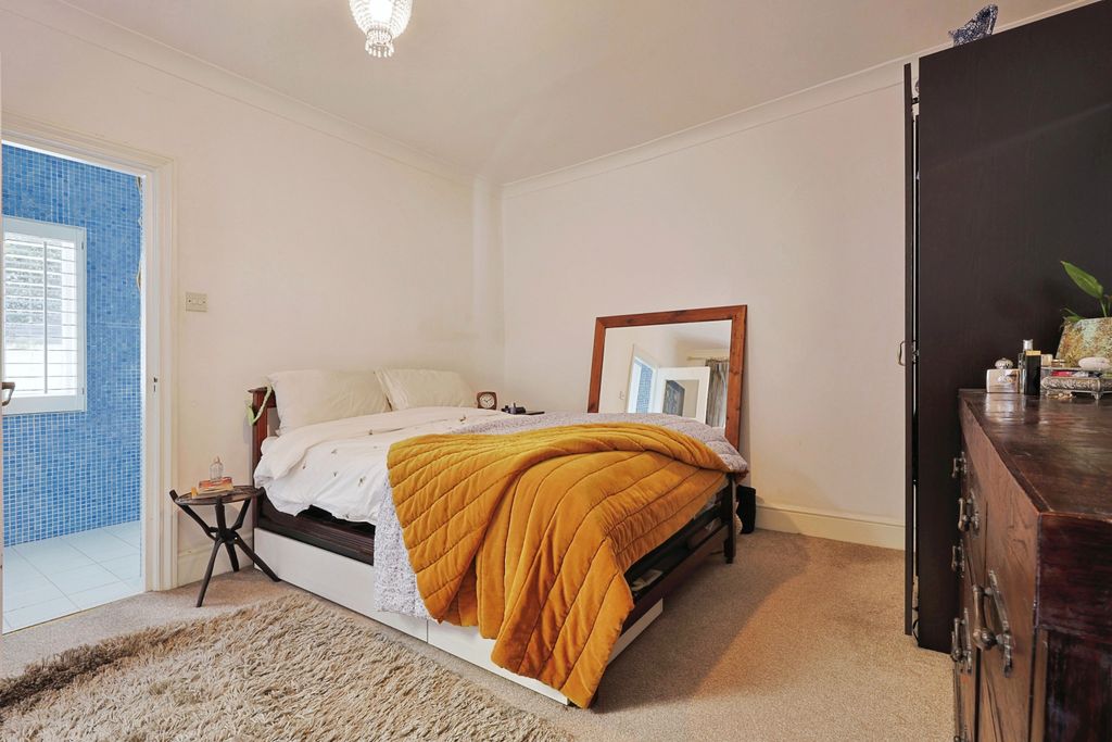 Property photo 2 of 5 Img_2202[1]