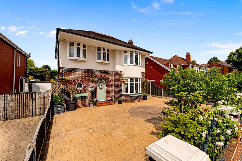 Property photo 1 of 30
