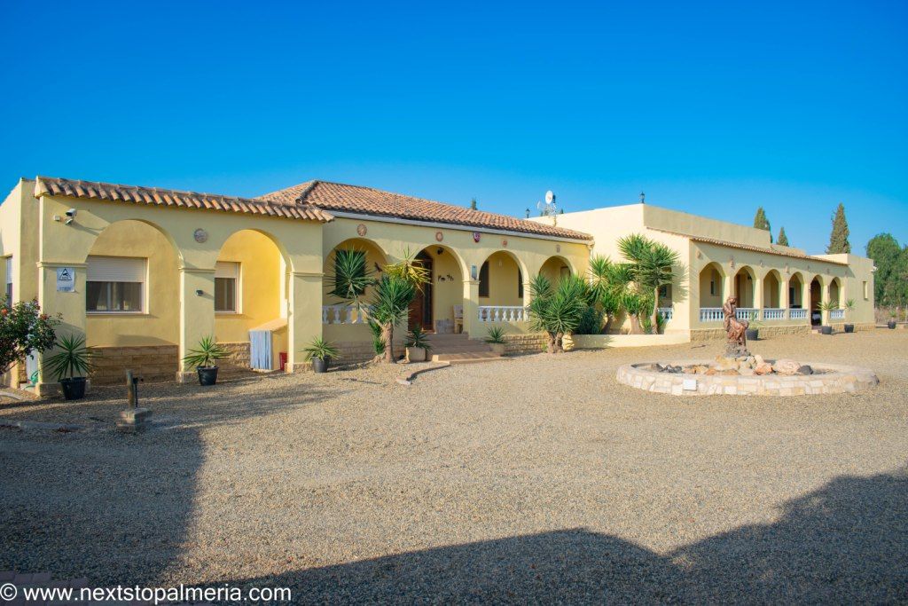 Property photo 1 of 120 Front Of The Villa