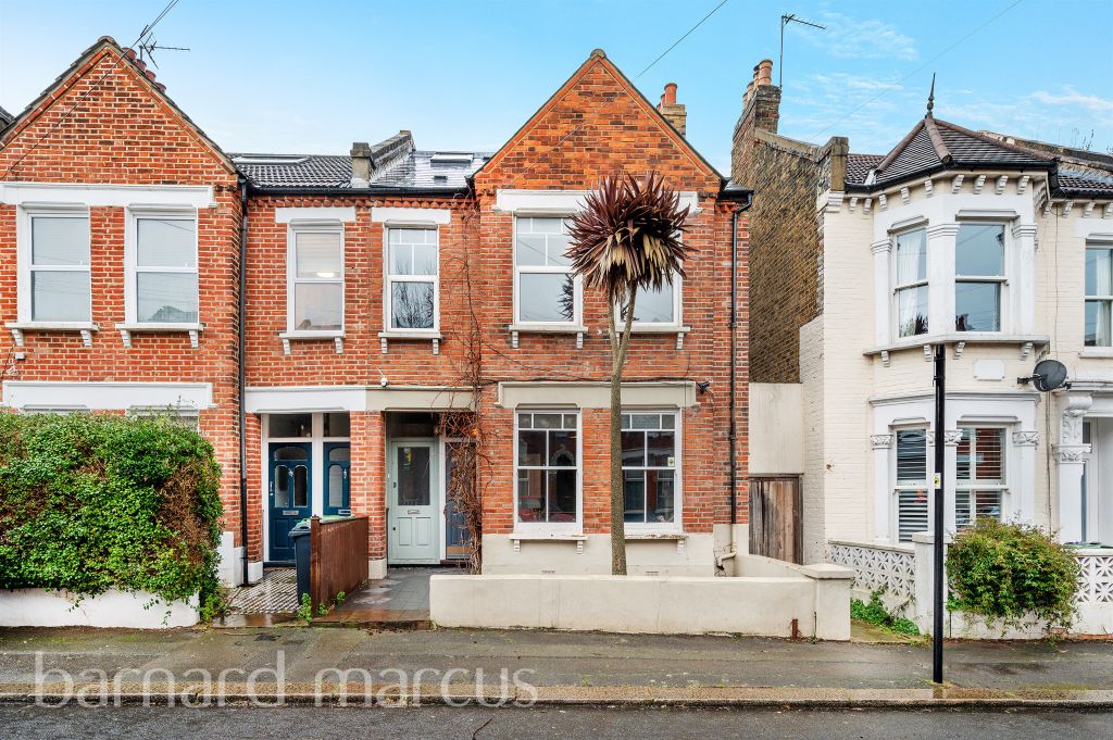 Property photo 2 of 10