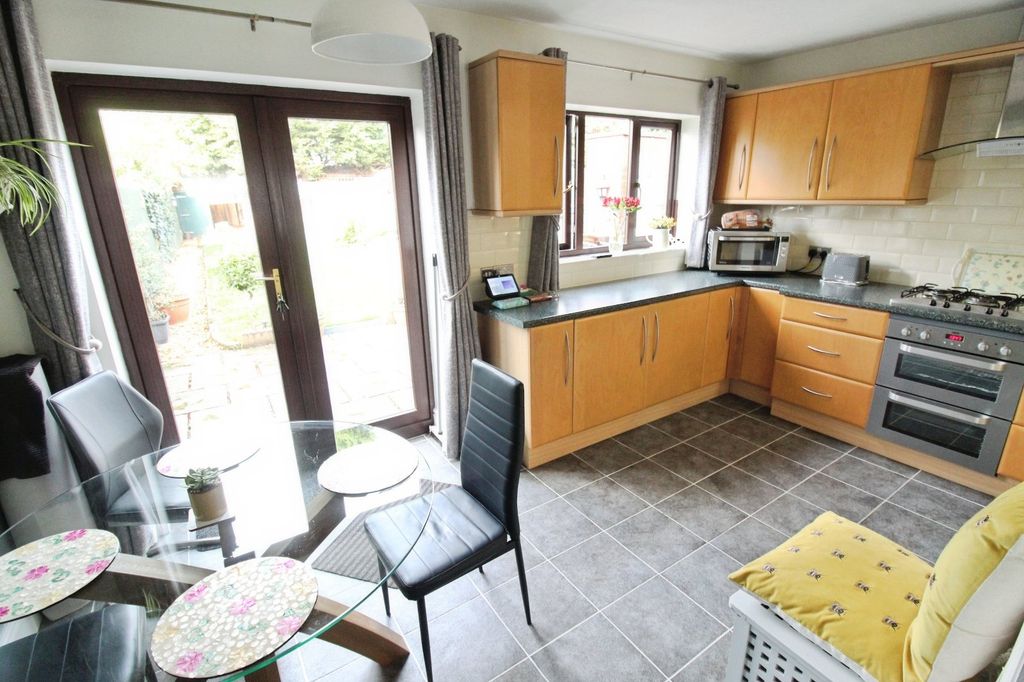 Property photo 3 of 13 Picture No. 09