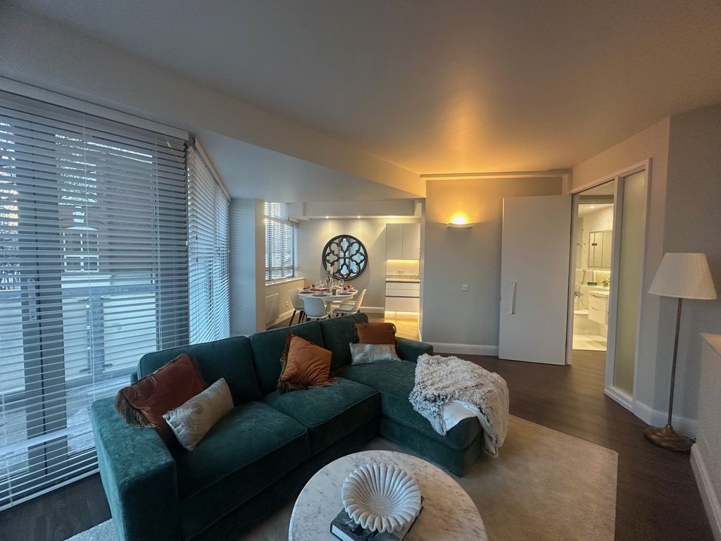 Property photo 1 of 26