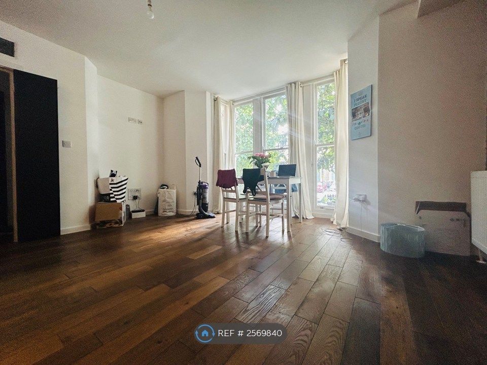 Property photo 3 of 6