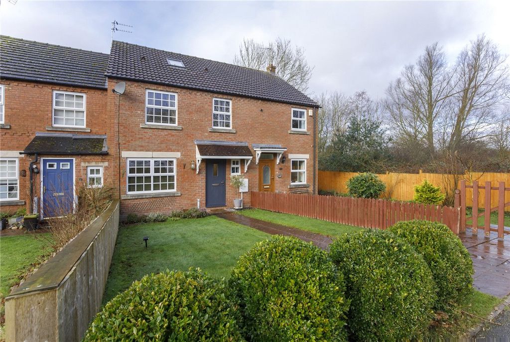 Property photo 1 of 16 Picture No. 04
