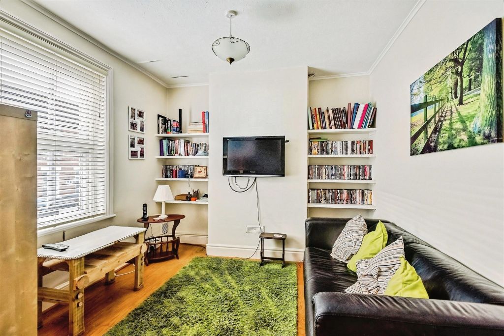 Property photo 3 of 13