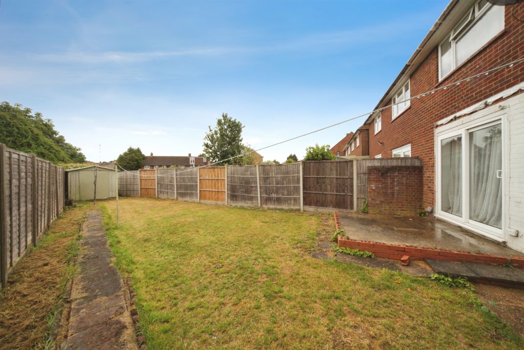 Property photo 3 of 17