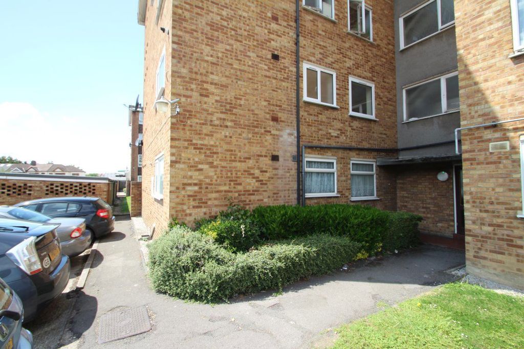 Property photo 2 of 4