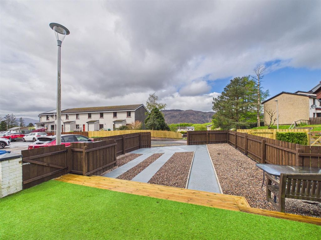 Additional image 22 of 3 bed property for saleBanff Crescent, Fort William PH33