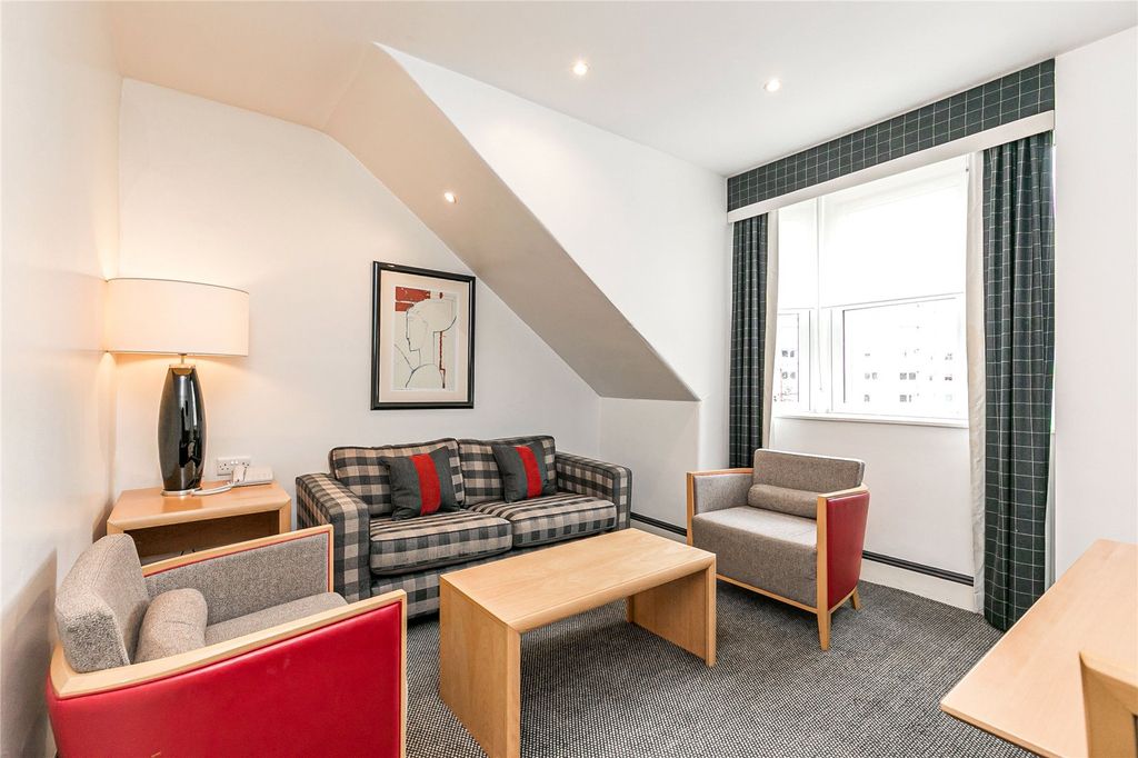 Property photo 3 of 7 Photo 3