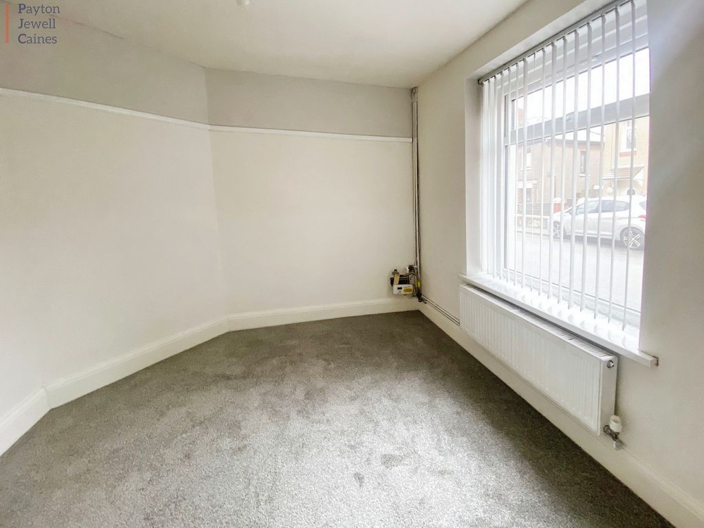 Property photo 3 of 12 Not Specified
