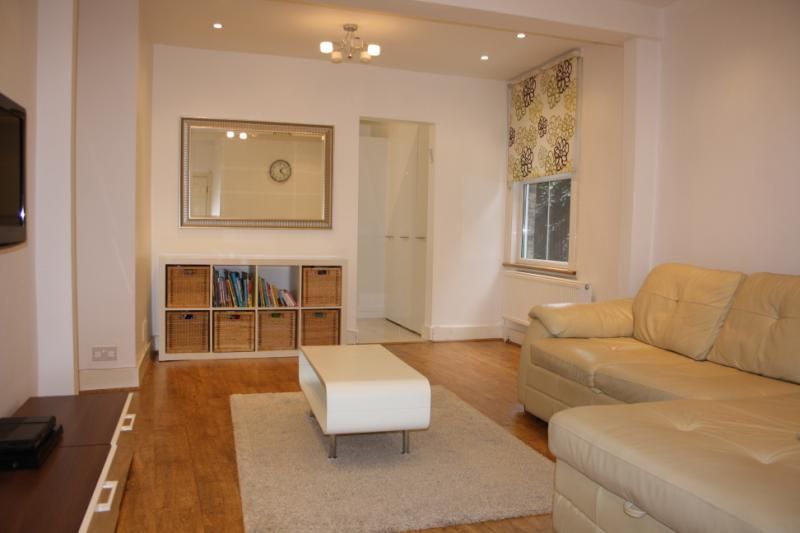 Property photo 1 of 10 Reception Room