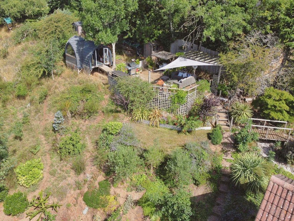 Property photo 3 of 22 Photo