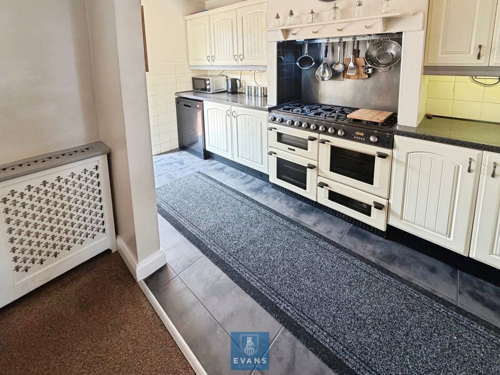 Property photo 3 of 20 Pbox-Img.Jpg