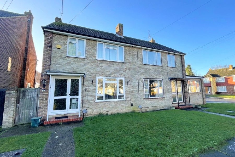 Property photo 1 of 13