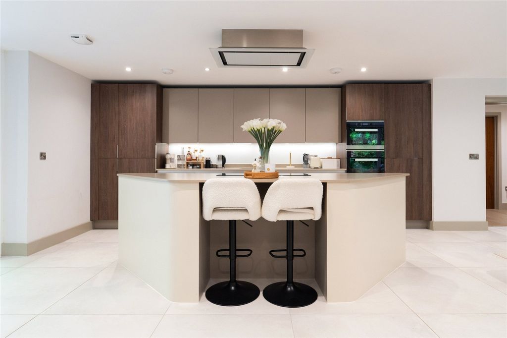 Property photo 1 of 21 Picture No. 55