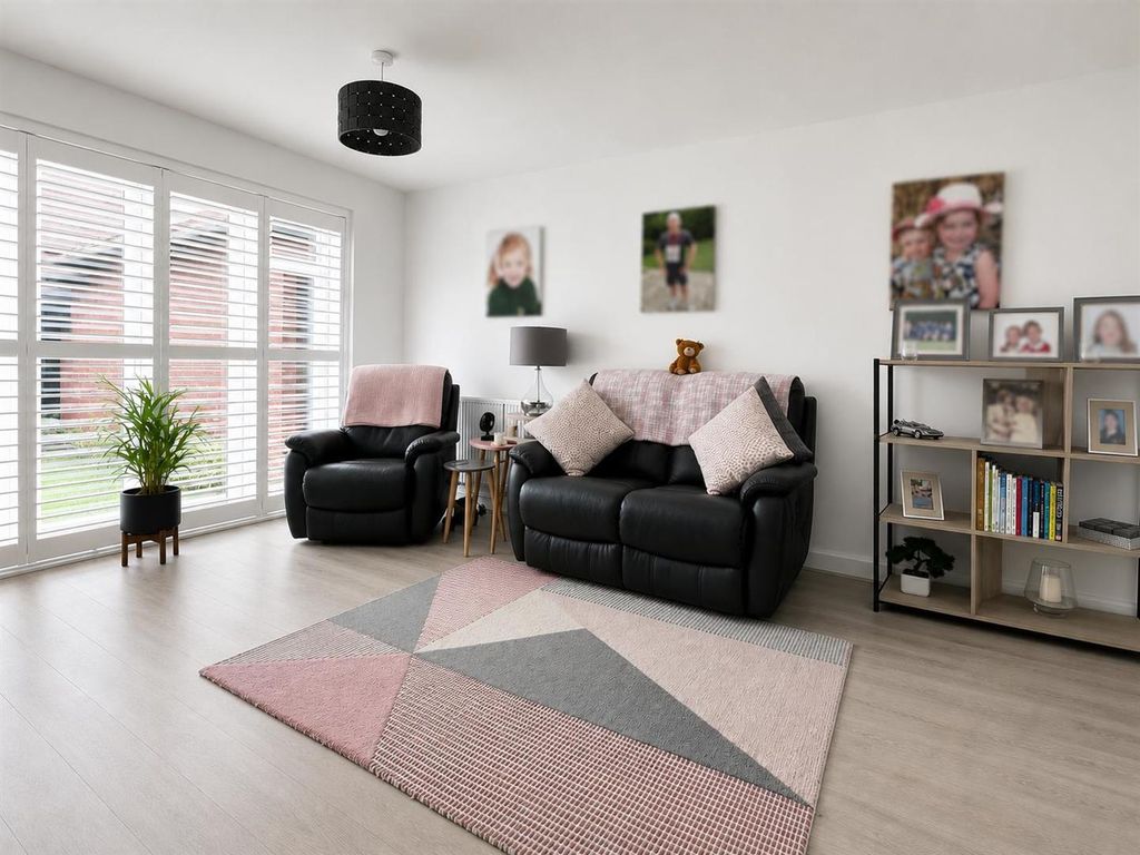 Property photo 2 of 18