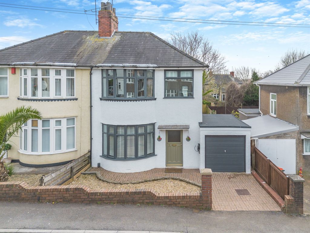 Property photo 1 of 22