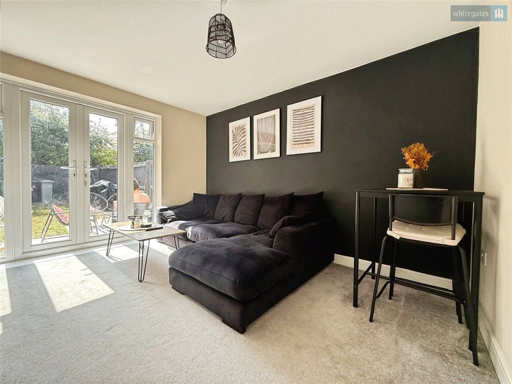 Property photo 2 of 13 Picture No. 09