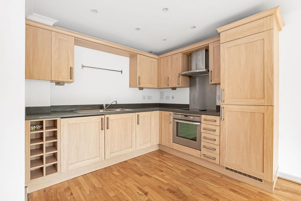 Property photo 2 of 11 2.Jpg