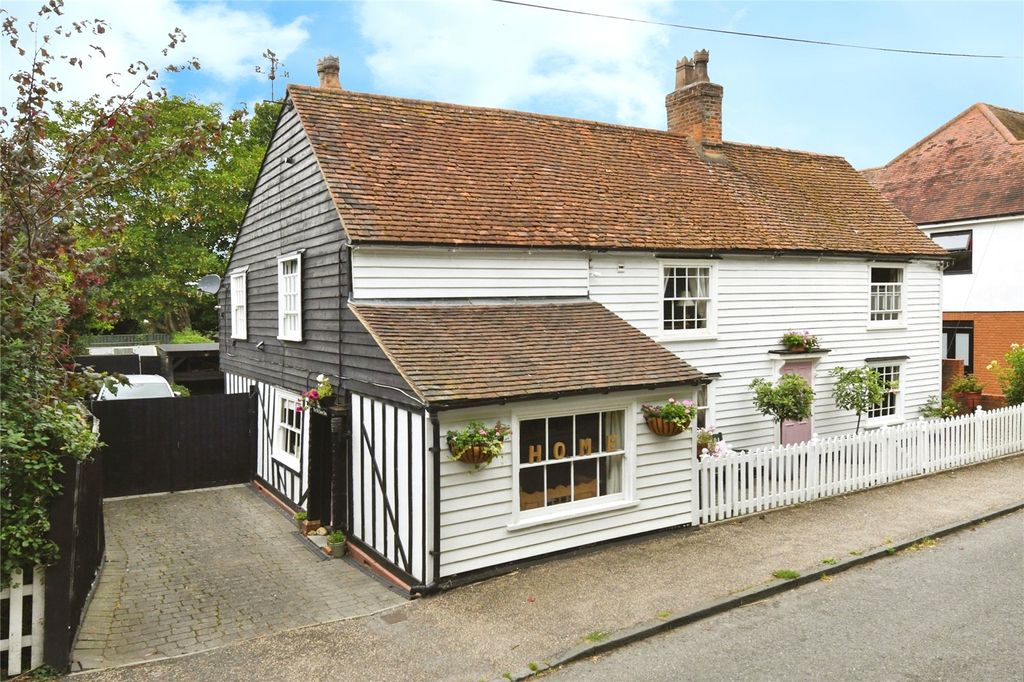 Property photo 2 of 13 Picture No. 12