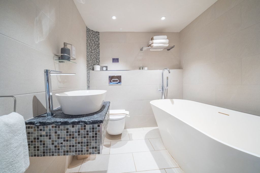 Additional image 92 of 7 bed detached house for saleGileston, Barry CF62