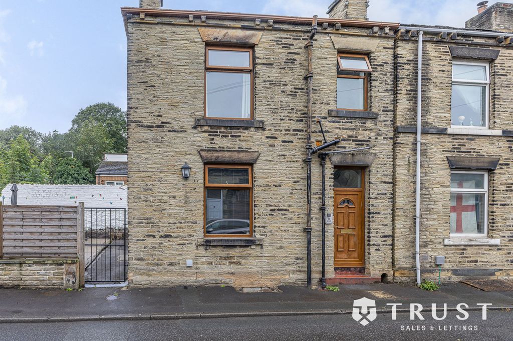 Property photo 1 of 21