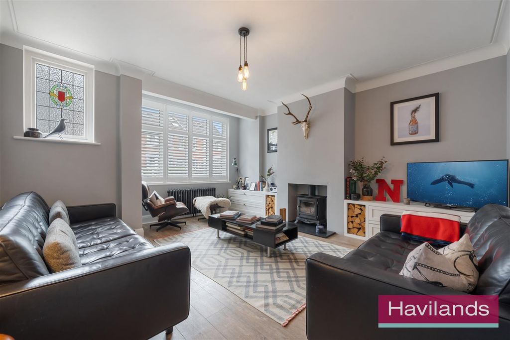 Property photo 2 of 22 Arlow Road-10.Jpg