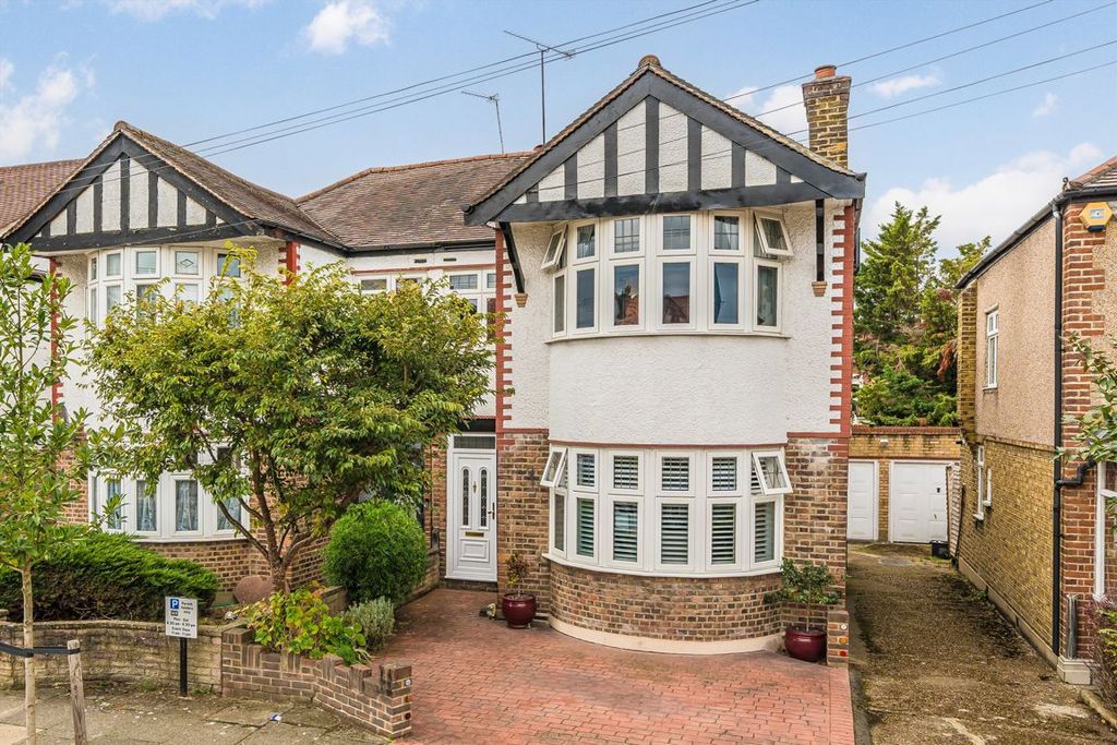 Property photo 1 of 6